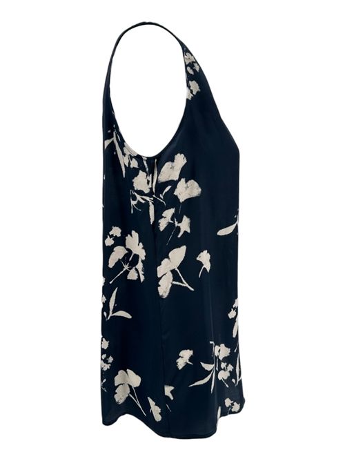 Women's halter top with blue and ivory flower pattern 1-One | DD082019