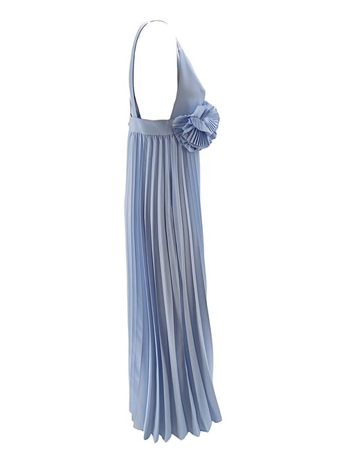 Long light blue pleated women's dress with applied flowers P.A.R.O.S.H. | D725310-PALMER078